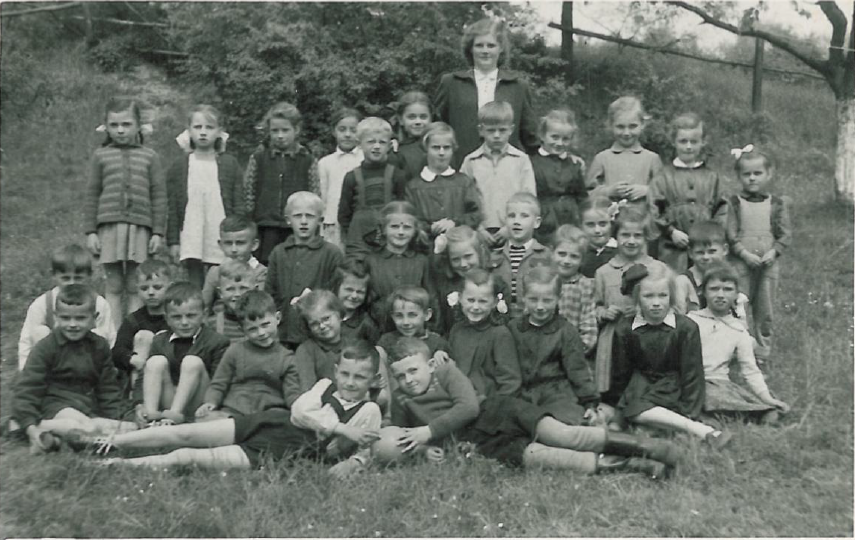 Uczniowie Szkoły Podstawowej w Łagowie - lata 60-te